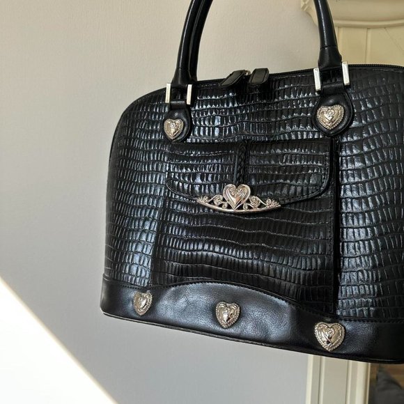 1990s Vintage M.C. Leather Croc Handbag with Silver Heart Accents - Picture 2 of 8